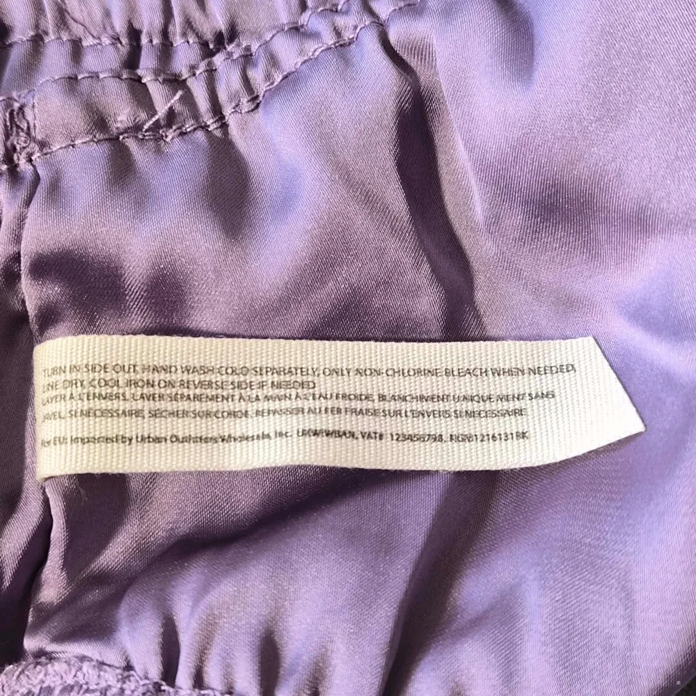 Free People NWOT She Silky Bralette Elderberry Purple Lace Satin Smocked Bra L - Picture 9 of 10